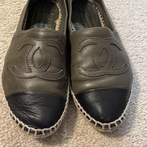 Authentic Chanel leather espadrilles, size 37 - Picture 2 of 11